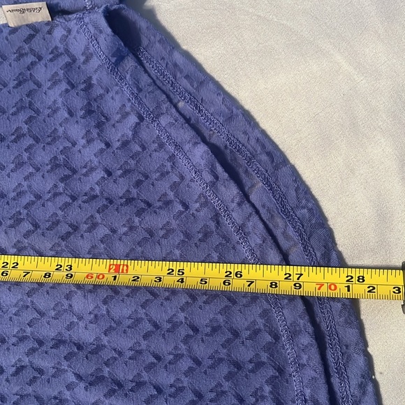 Eddie Bauer Sheer Hoodie - Picture 6 of 7